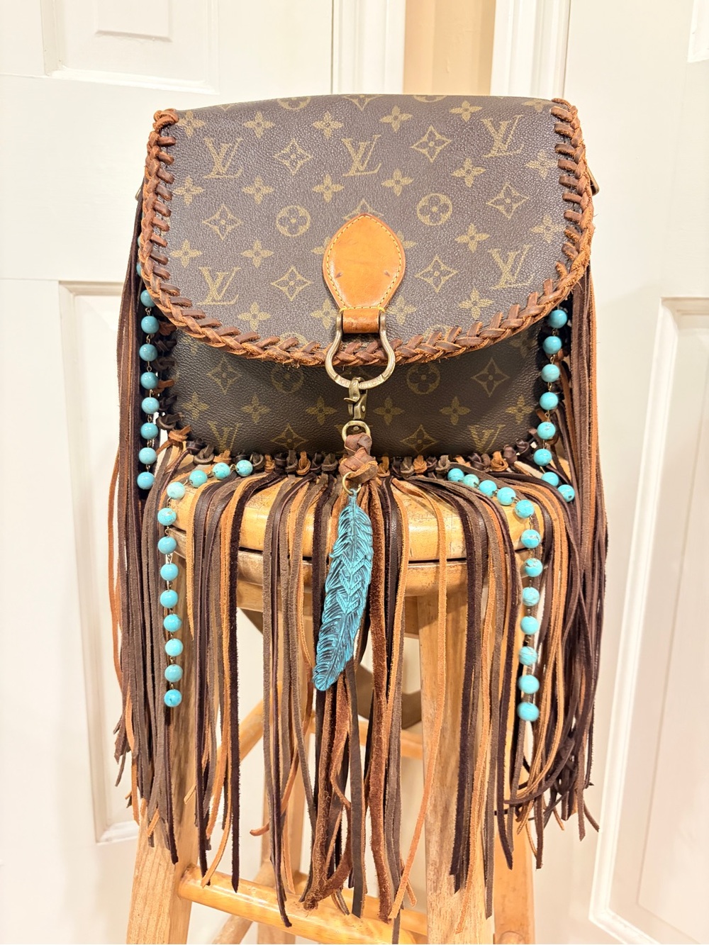 Louis Vuitton St.Cloud size GM Monogram canvas revamped Fringe Leather